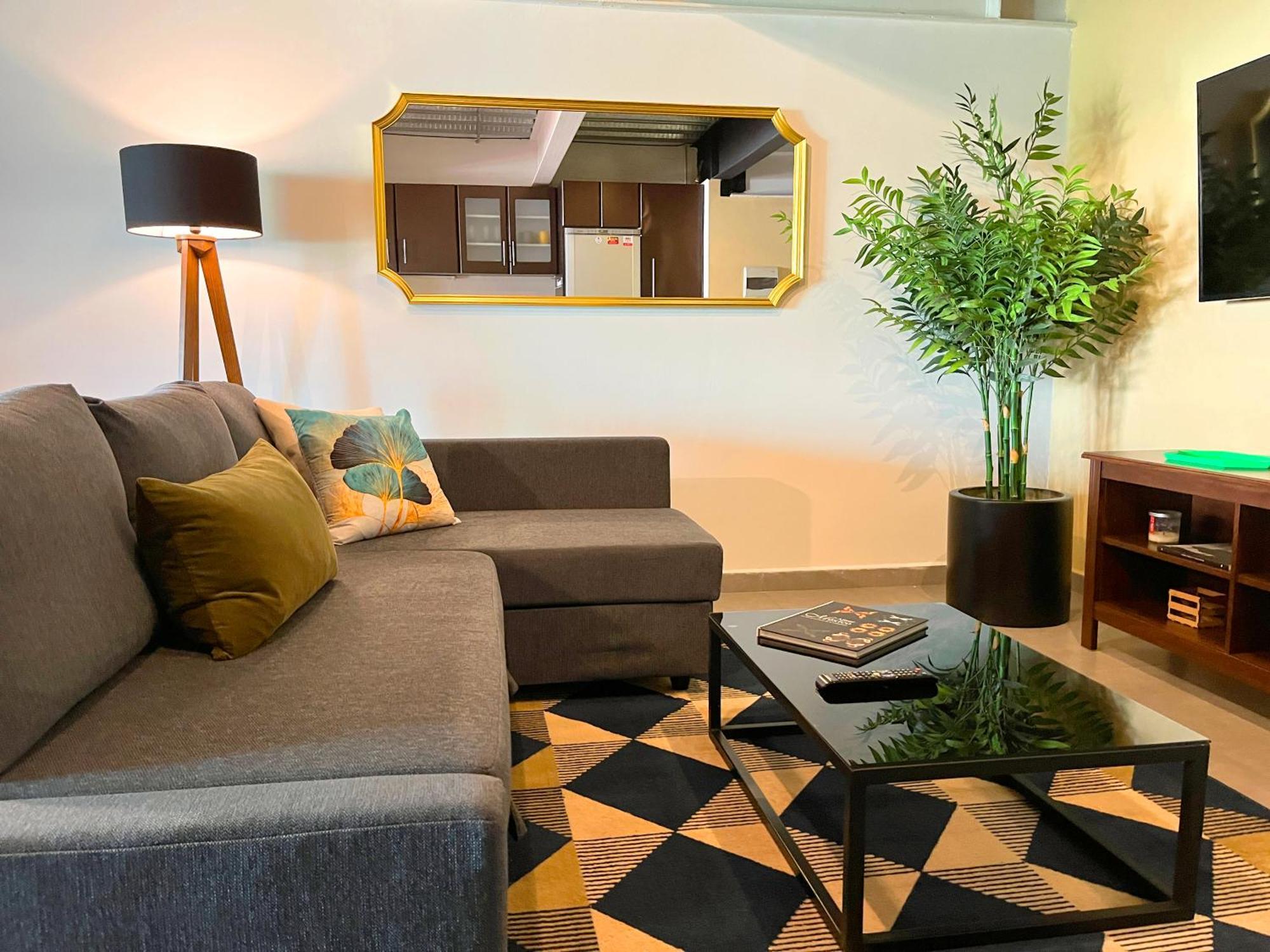Suites Arquimedes Polanco Мехико Экстерьер фото